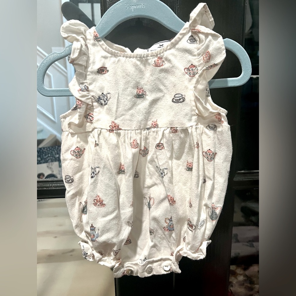 Petite Plume Teapot bubble romper, 6-12 months old